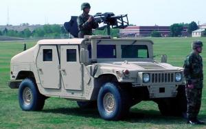 HMMWV M1114 1994 года